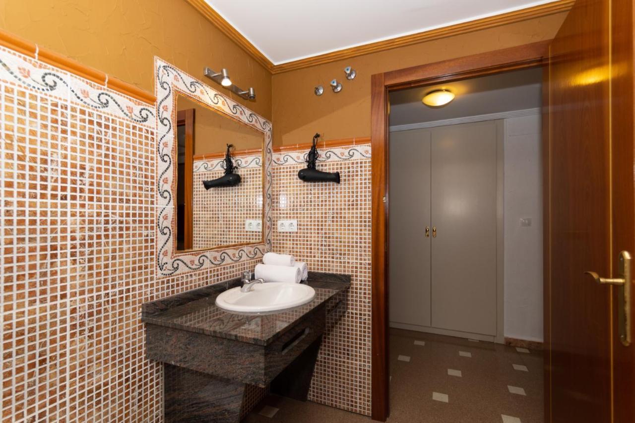 Unique Apartahotel 4-1 Torrevieja Esterno foto