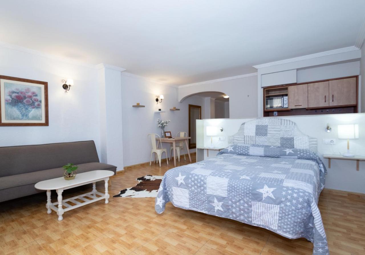 Unique Apartahotel 4-1 Torrevieja Esterno foto