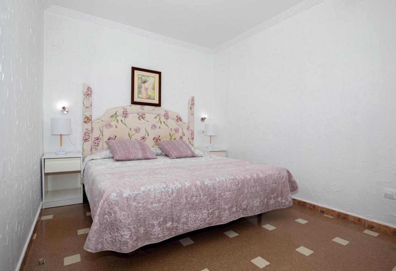 Unique Apartahotel 4-1 Torrevieja Esterno foto