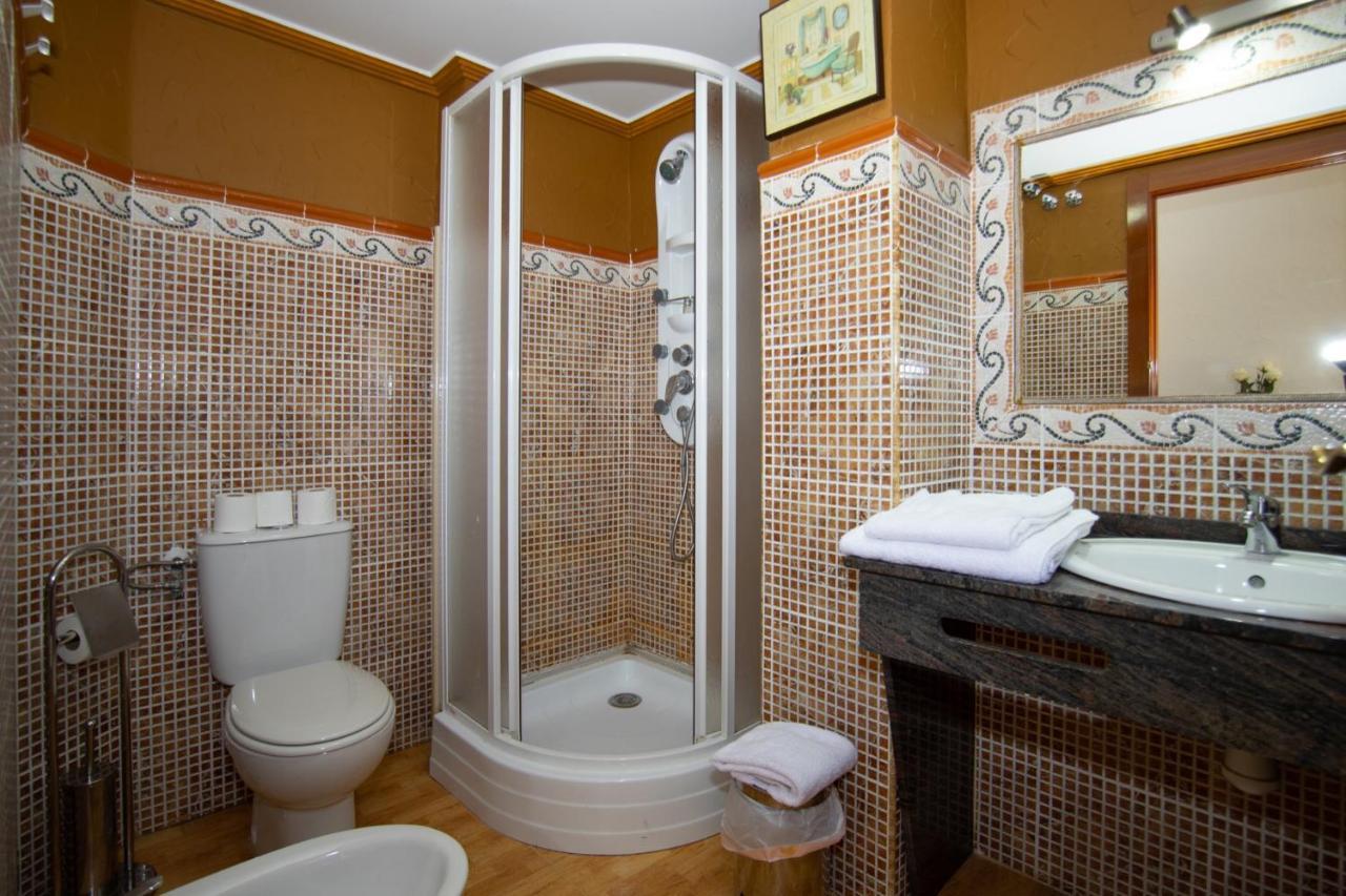 Unique Apartahotel 4-1 Torrevieja Esterno foto
